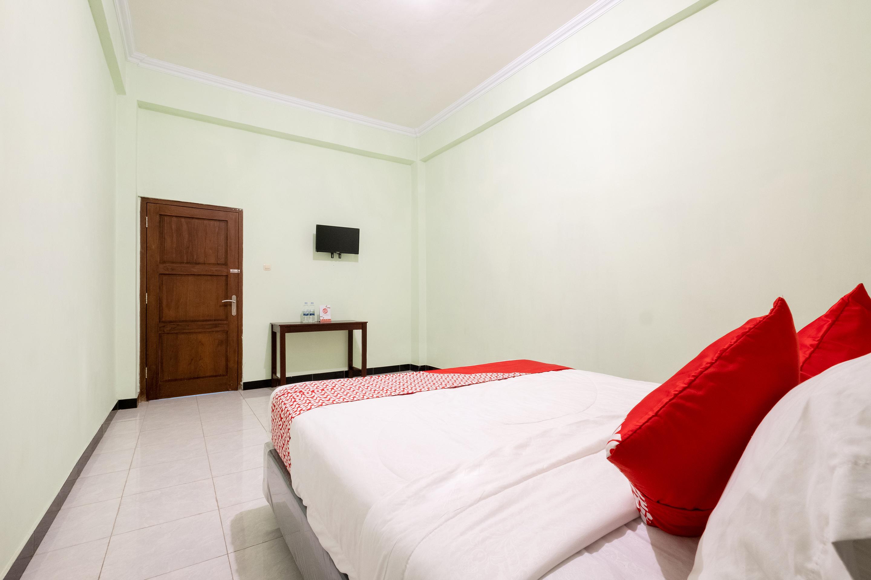 Hotel Reddoorz Syariah Near Alun Alun Wonosari Exterior foto