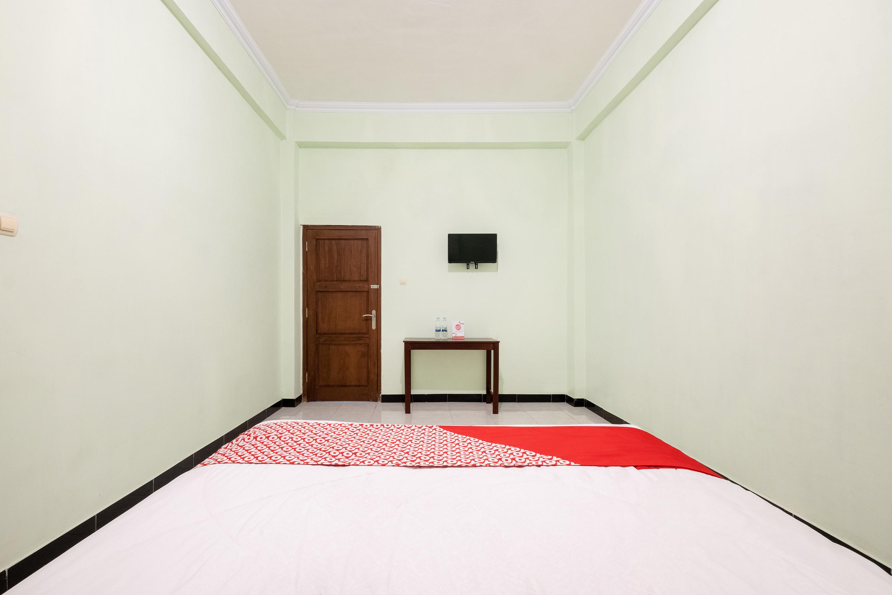 Hotel Reddoorz Syariah Near Alun Alun Wonosari Exterior foto